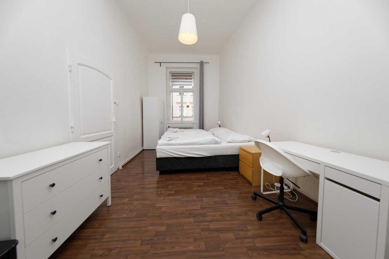 Peter'S Tower Apartments Praga Zewnętrze zdjęcie