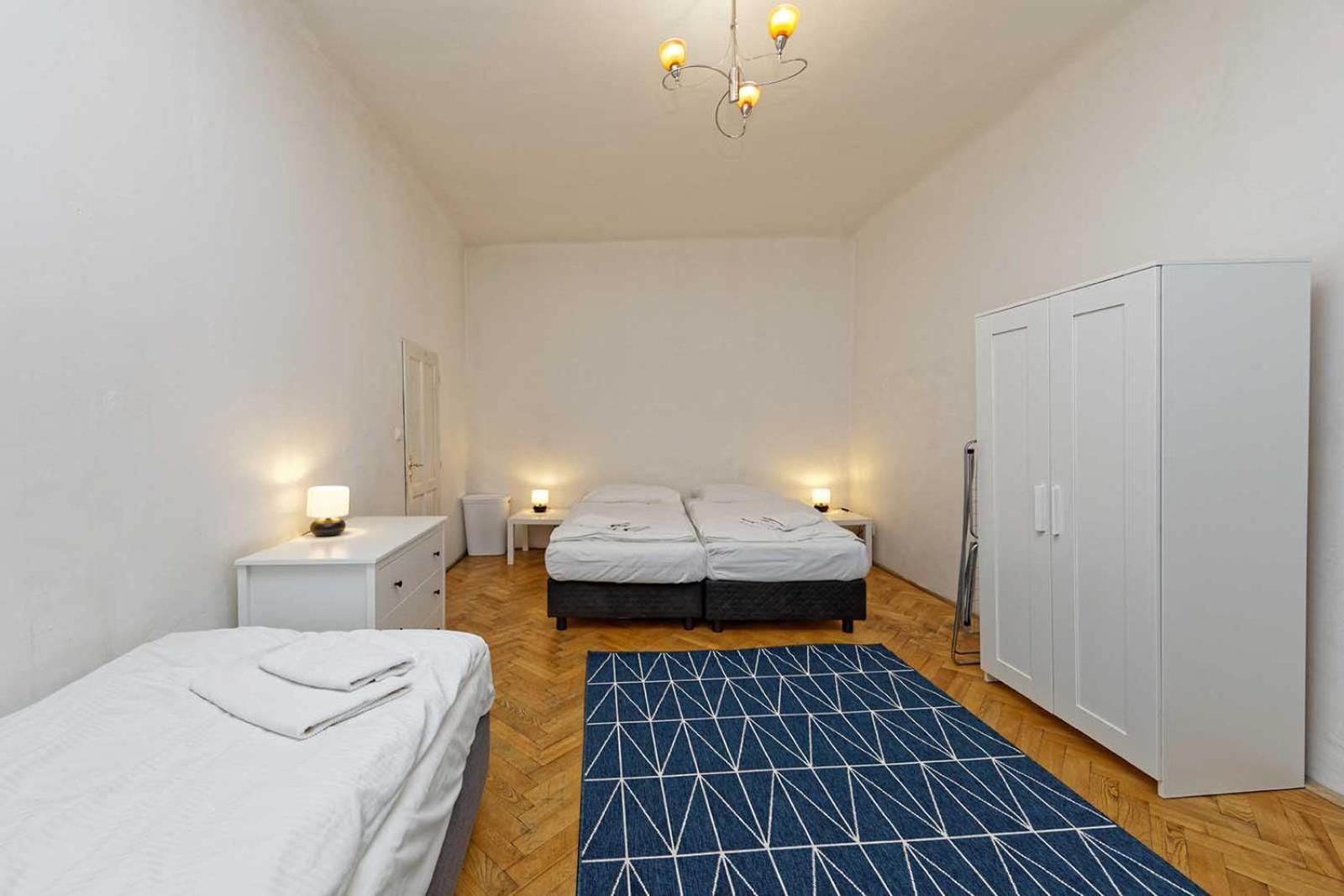 Peter'S Tower Apartments Praga Zewnętrze zdjęcie